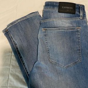 Express Jeans. 28 Waist X 28 Length. Blue, Light Blue